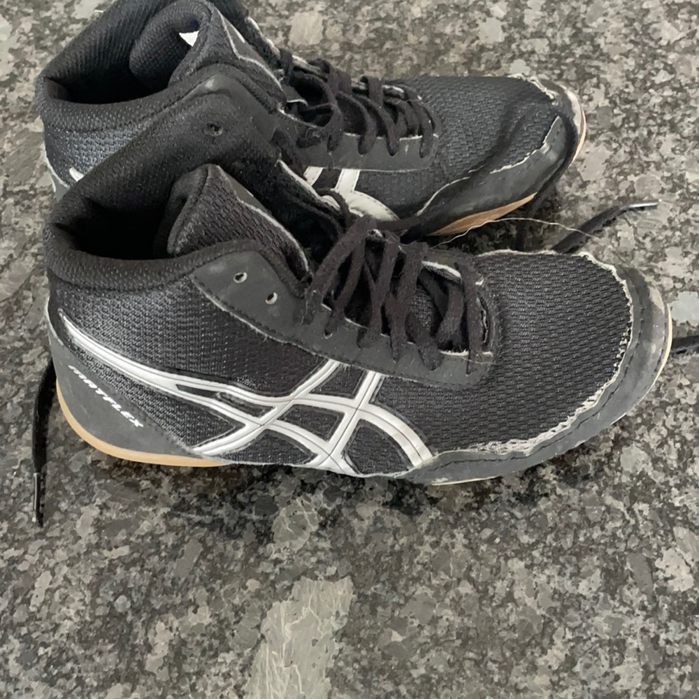 ASICS wrestling shoes